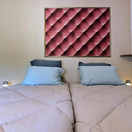 Maison Plain Pied Avec Jardin Clos A - Fr-1-585-137 Holiday home *